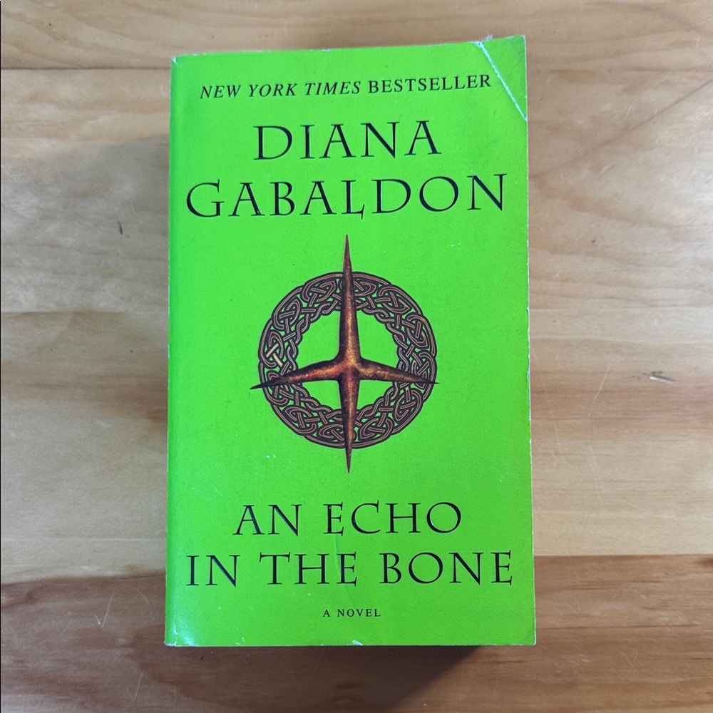 📚2/$6  An Echo in the Bone #7 in the Outlander Series